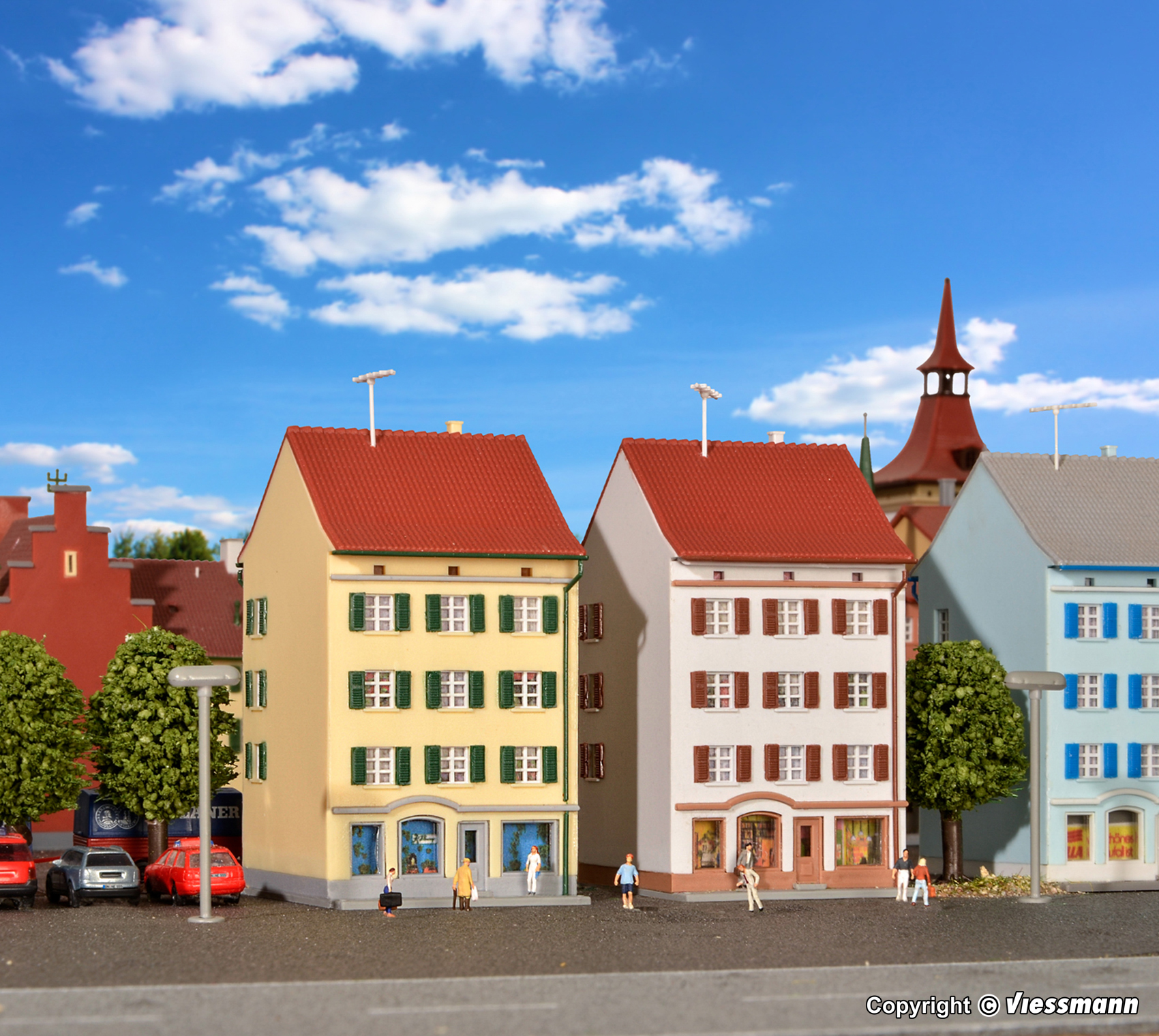 Kibri 36843 Wohnhaus mit Ladengeschäft, 2 St.