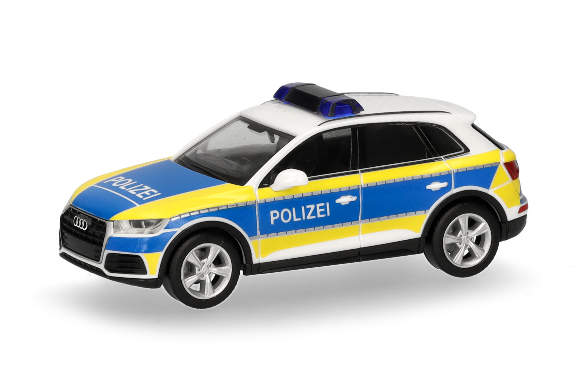 098762 Audi Q5 Autobahn Polizei Niedersachsen