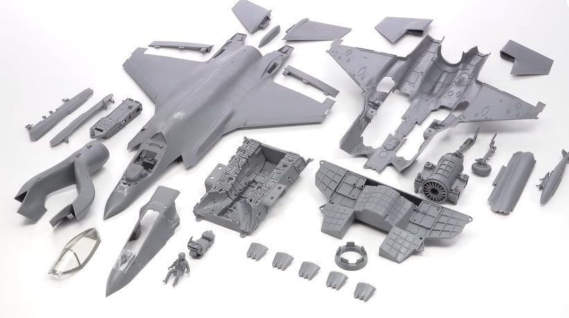 Tamiya 61124 Lockheed Martin F-35A Lightning II