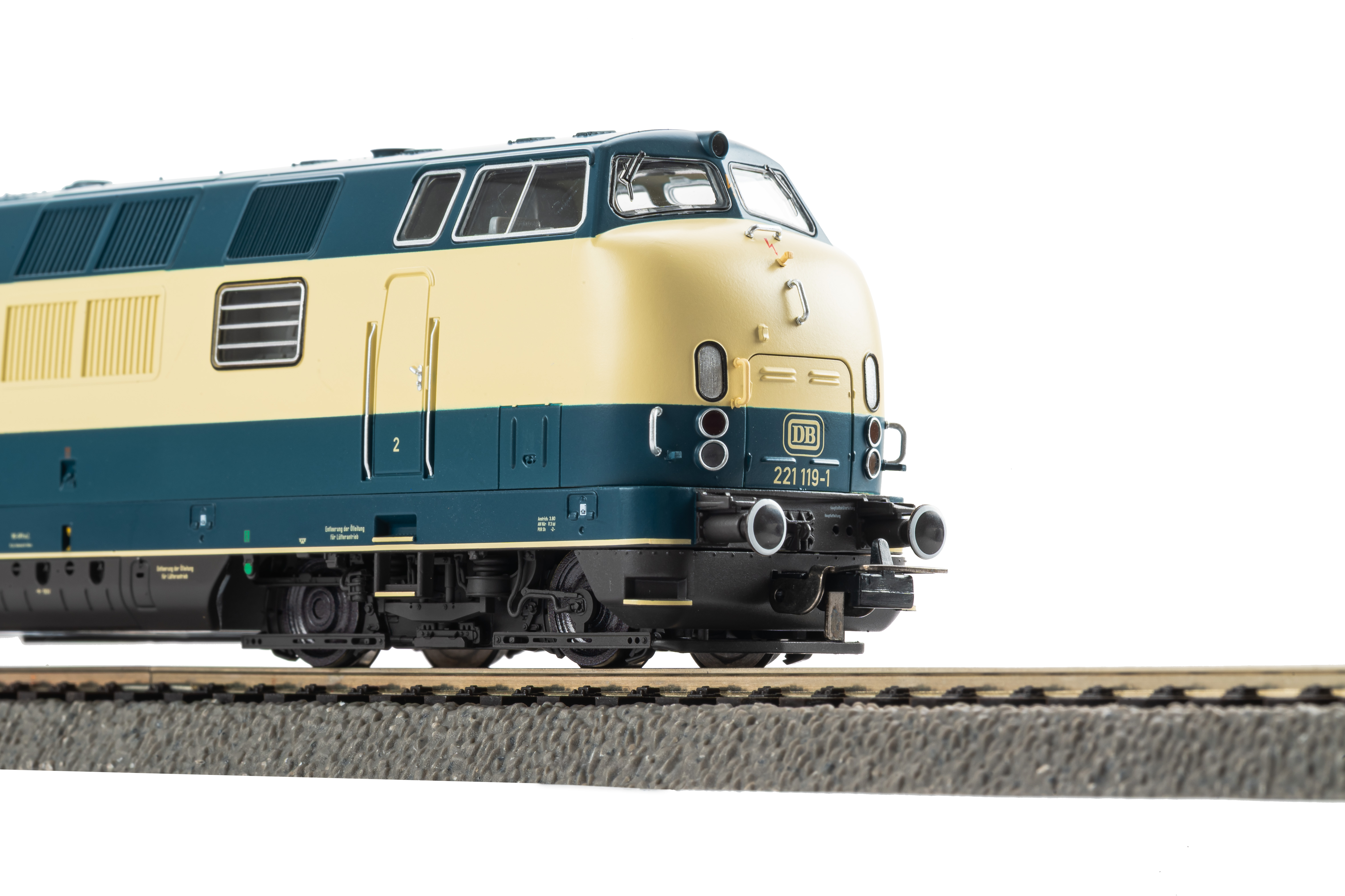 52617 DB Diesellok BR 221 blau/ beige Ep. 4