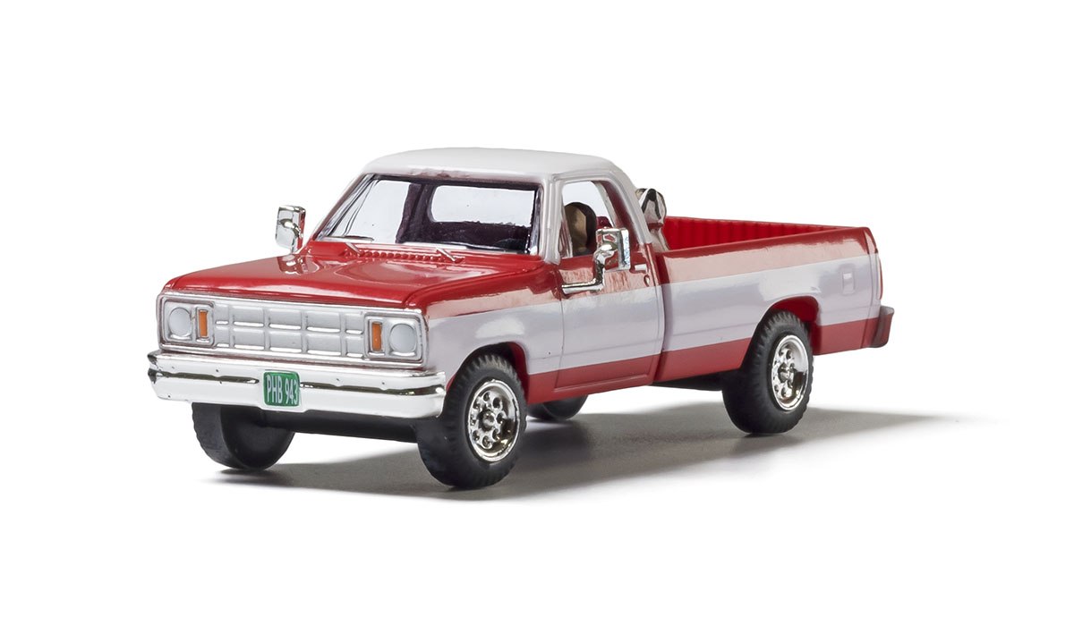 WAS5371 Dodge W200 Power Wagon & GMC Sierra
