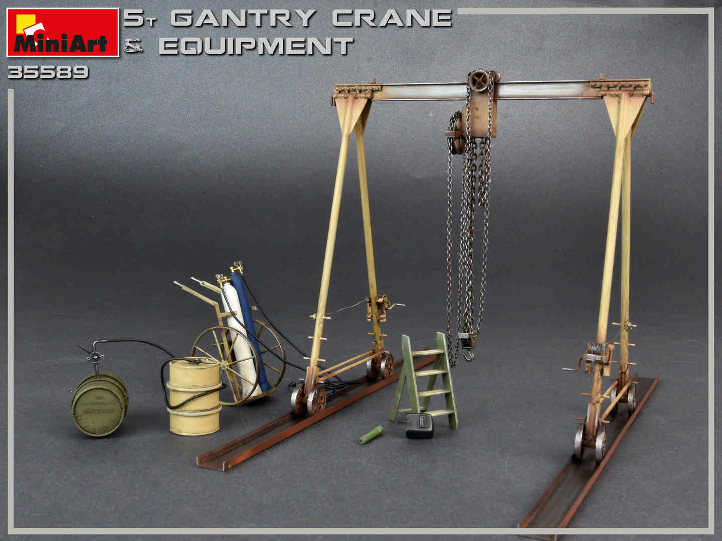 MiniArt 35589 5t Portalkran & Equipment
