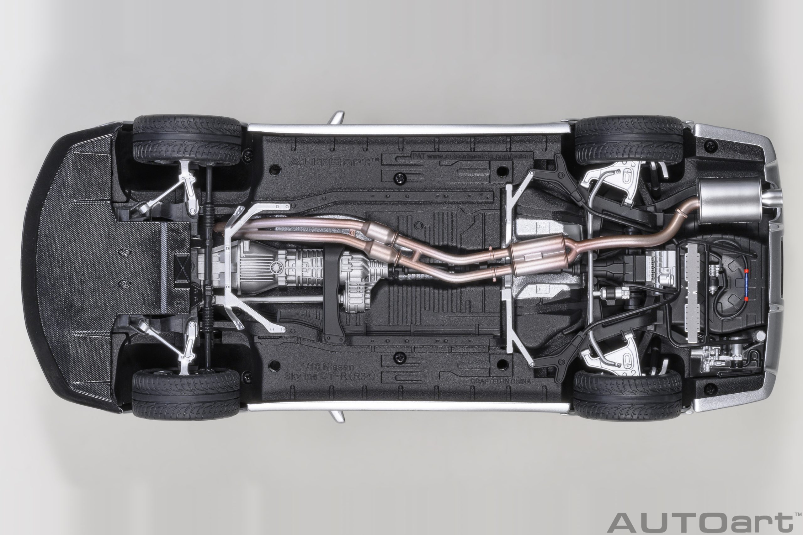 AUTOart 77461 Nissan Skyline GT-R (R34) Z-Tune silber
