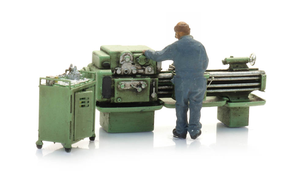 312.049 Drehmaschine mit Figur