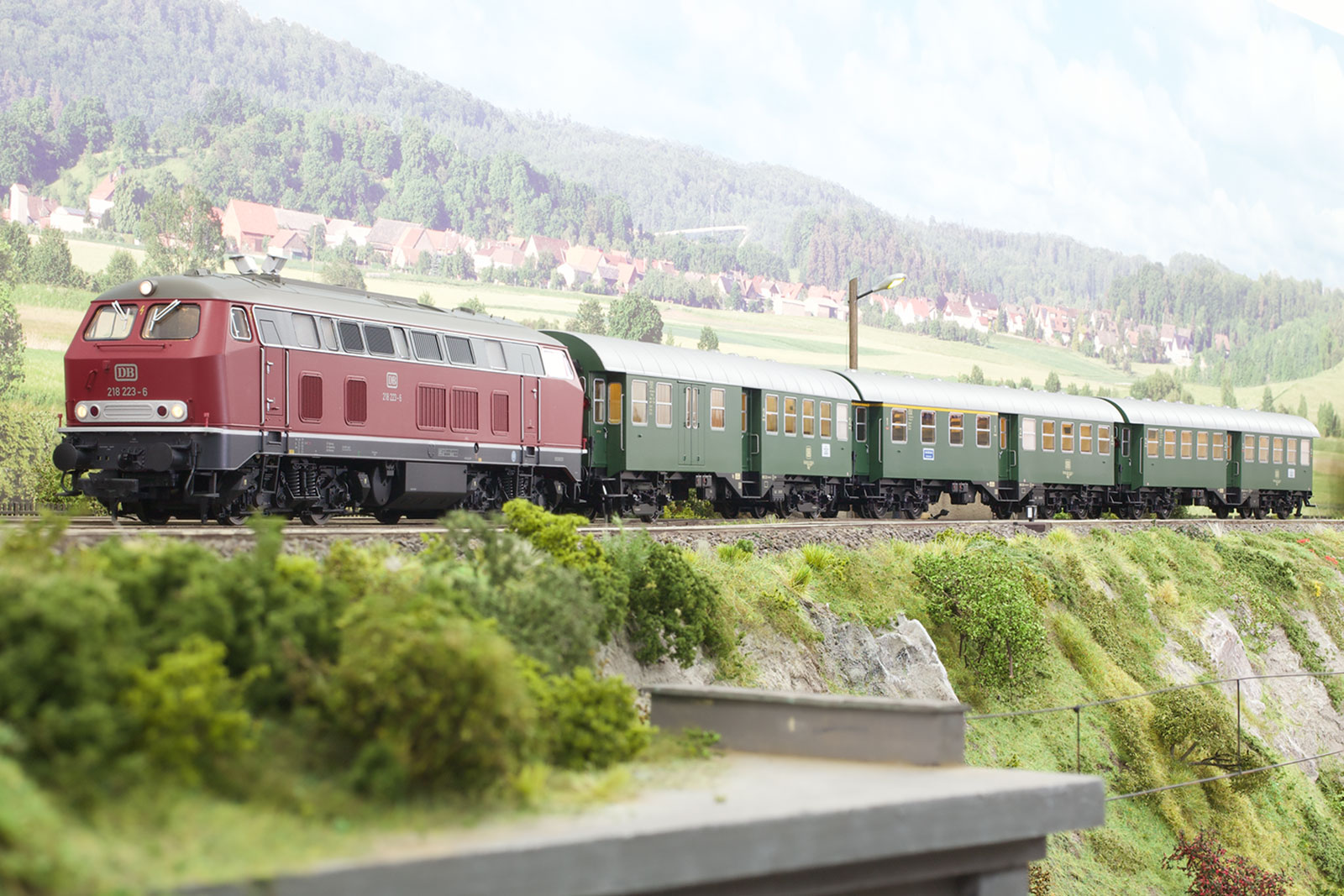 43180-01 DB Zug-Set BR 218, Umbauwagen Ep.4