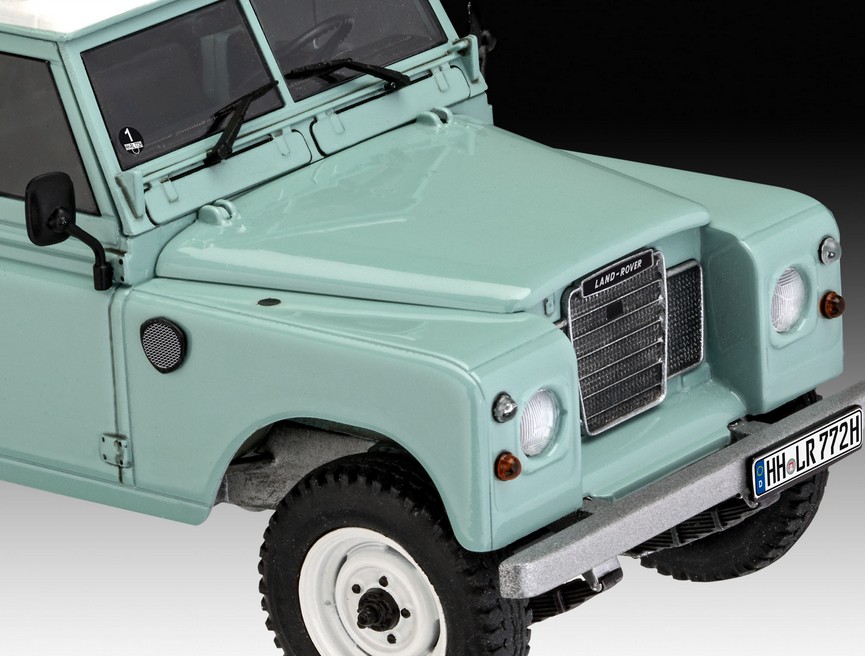 Revell 07047 Land Rover Series III