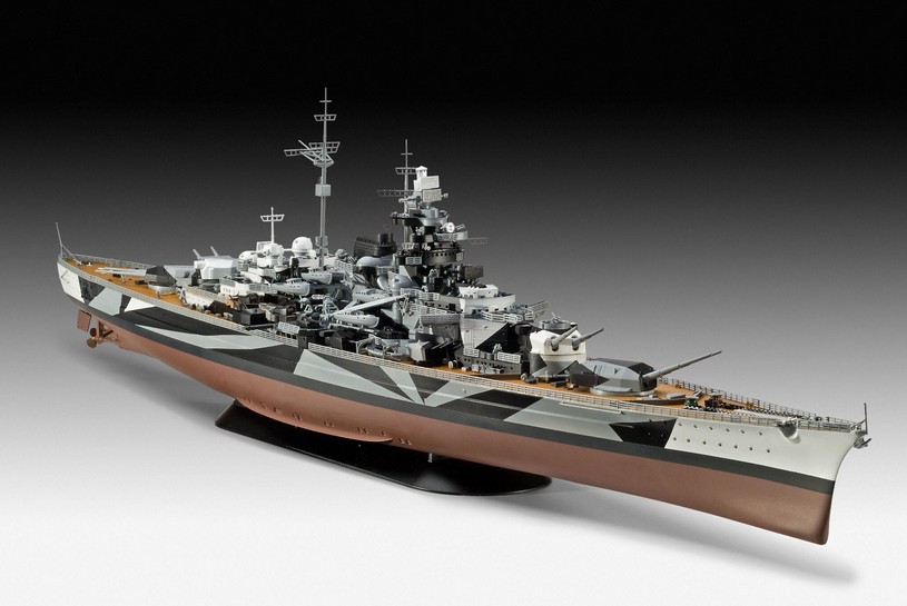 Revell 05096 Battleship Tirpitz