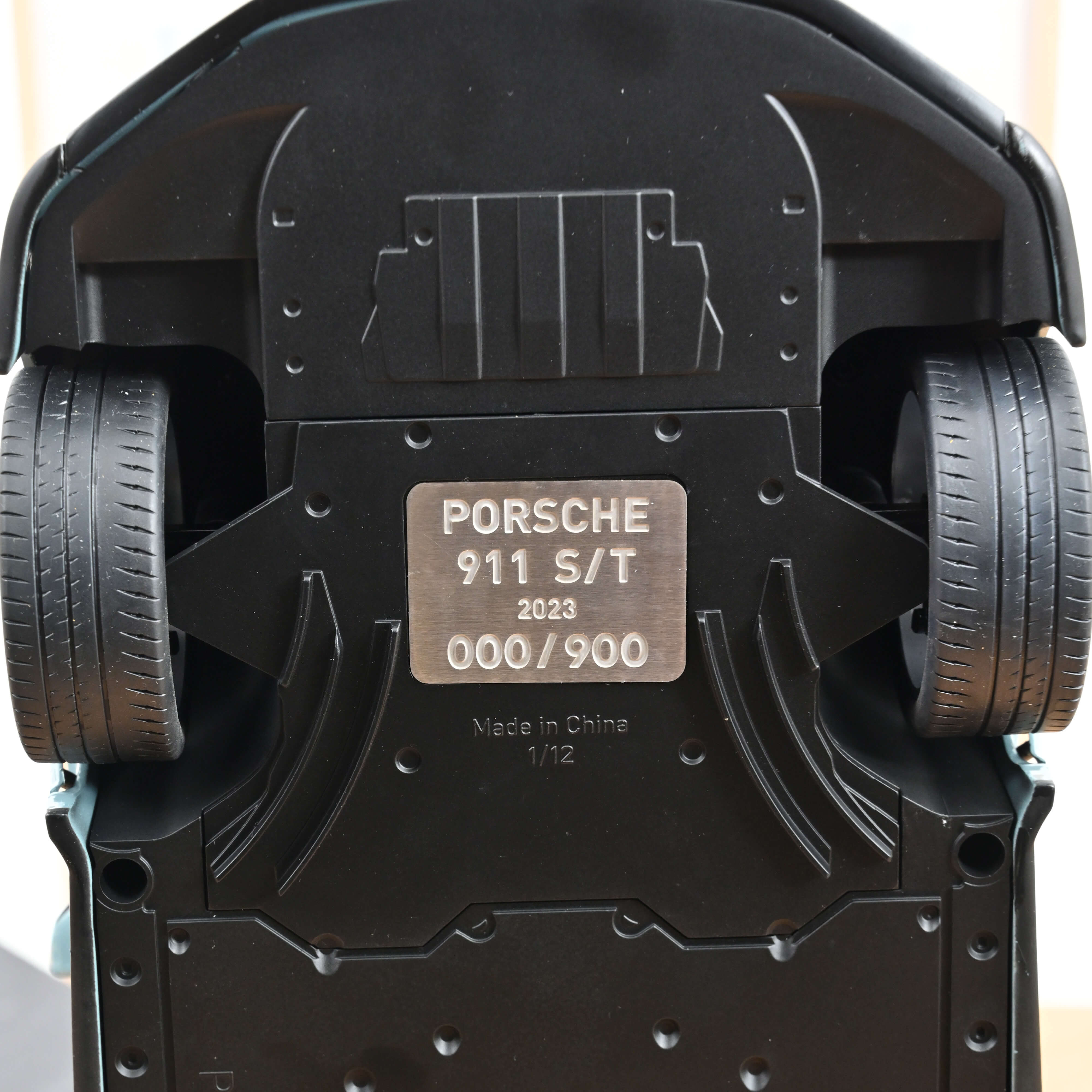 Norev 127550 Porsche 911 S/T meissenblau (2023)
