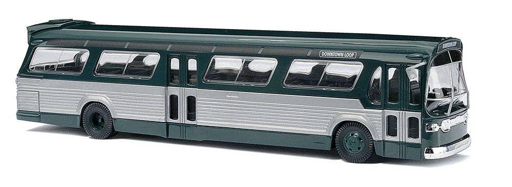 44500 GMC 5301 "Fishbowl" Bus, grün