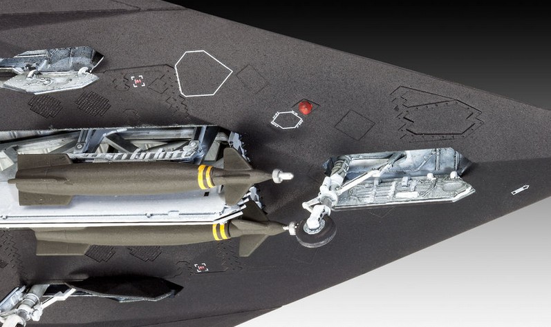 Revell 03899 F-117 Stealth Fighter