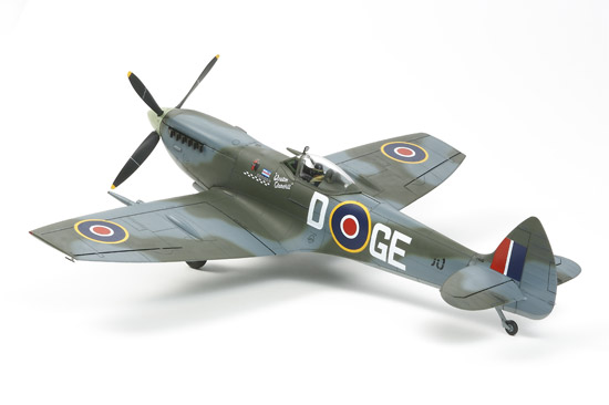 Tamiya 60321 Supermarine Spitfire Mk.XVIe