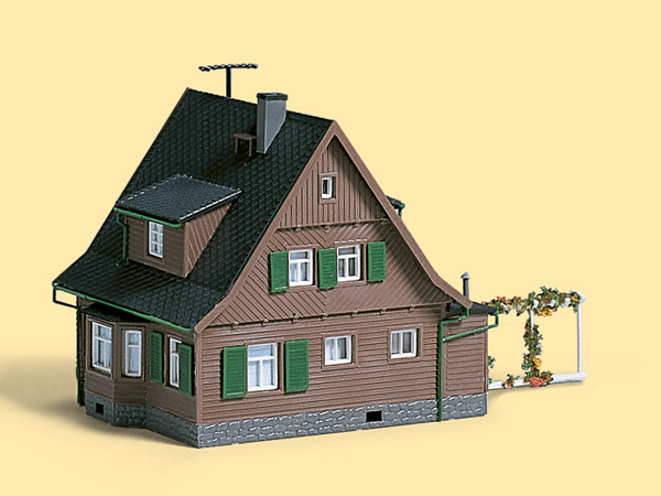 12259 Holzhaus Erika