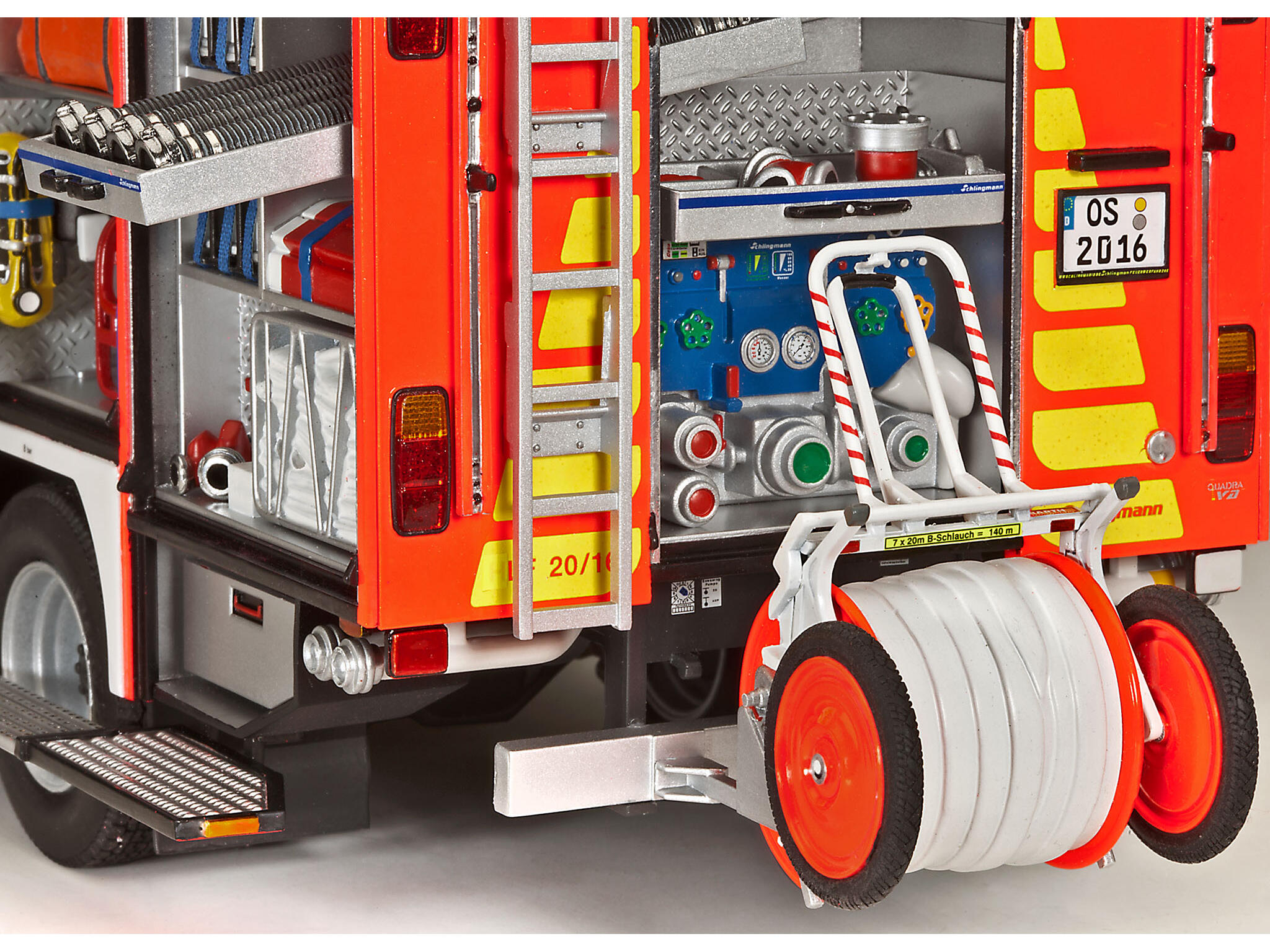 Revell 07404 MB Atego Schlingmann LF 20/16