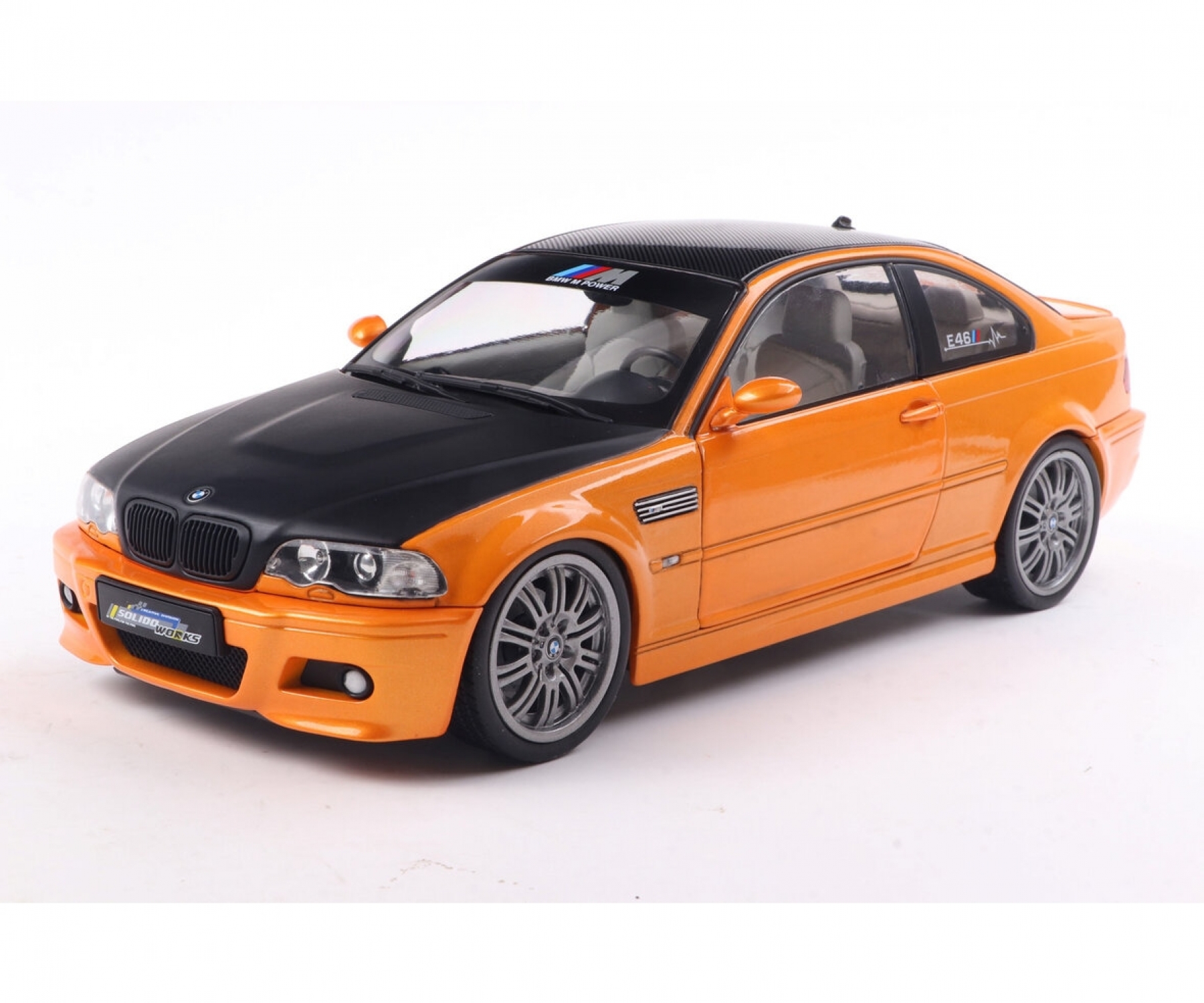S1806509 BMW M3 (E46) Coupe orange (2022)