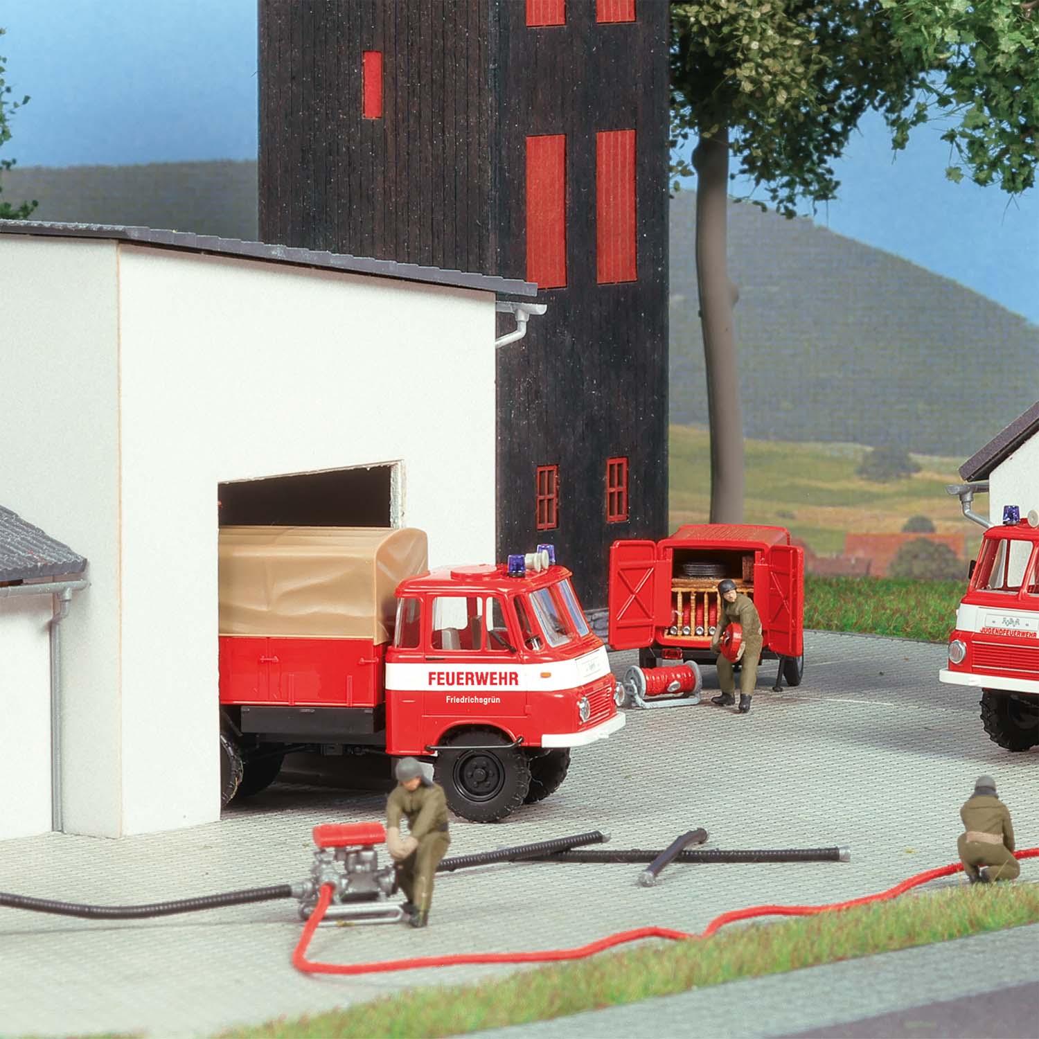 Busch Autos 50259 Robur LO2002 FW Friedrichsgrün