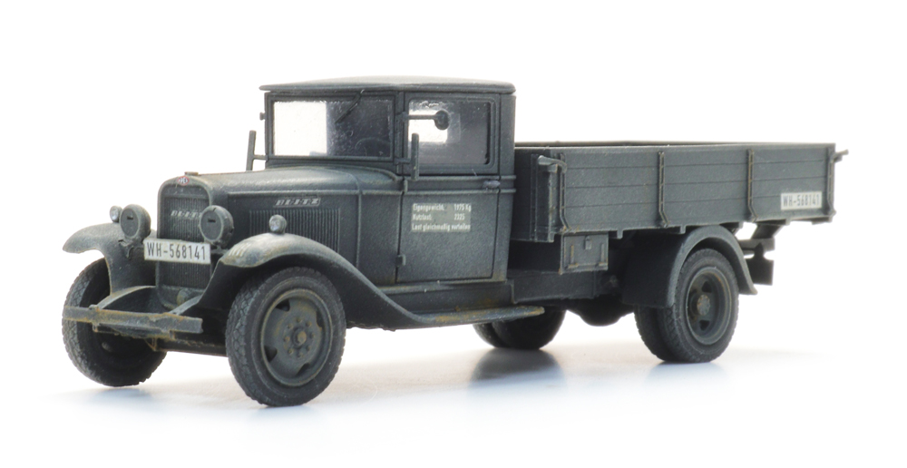 6870735 WM Opel Blitz 6 grau