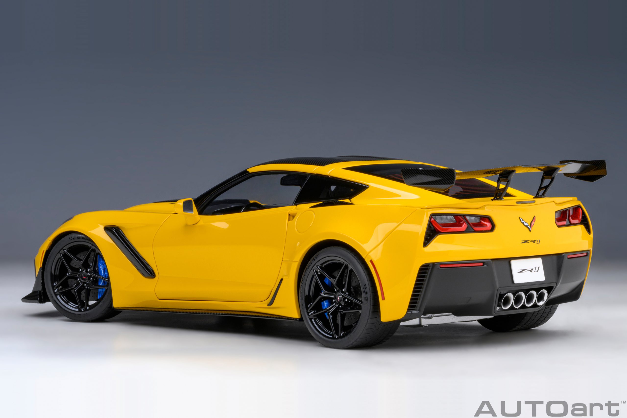 AUTOart 71278 Chevrolet Corvette ZR1 2019 gelb