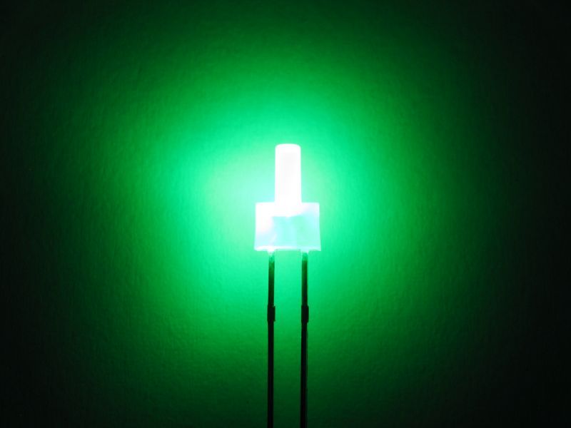 50799 Tower LED lang 2mm echtgrün puregreen d