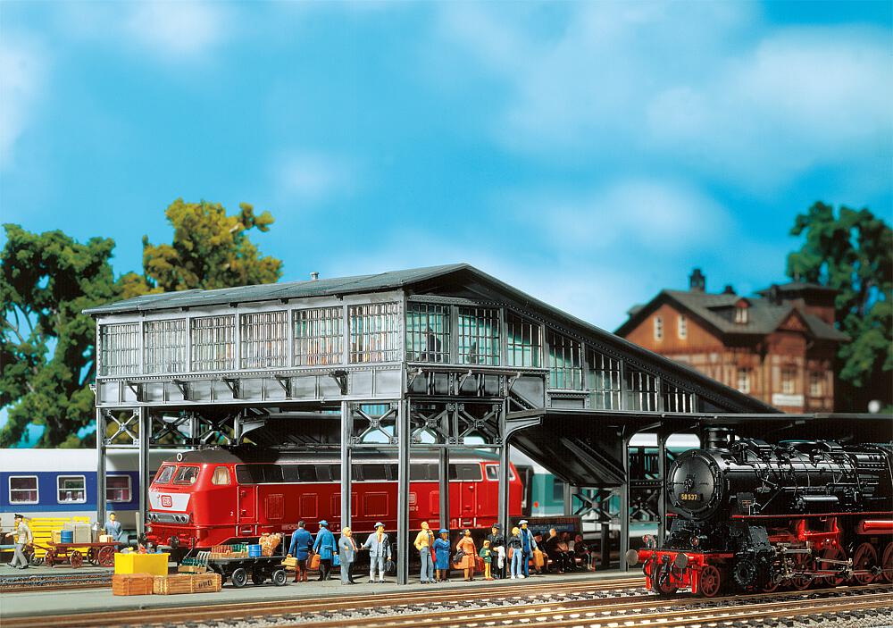 131378 Bahnsteigbrücke