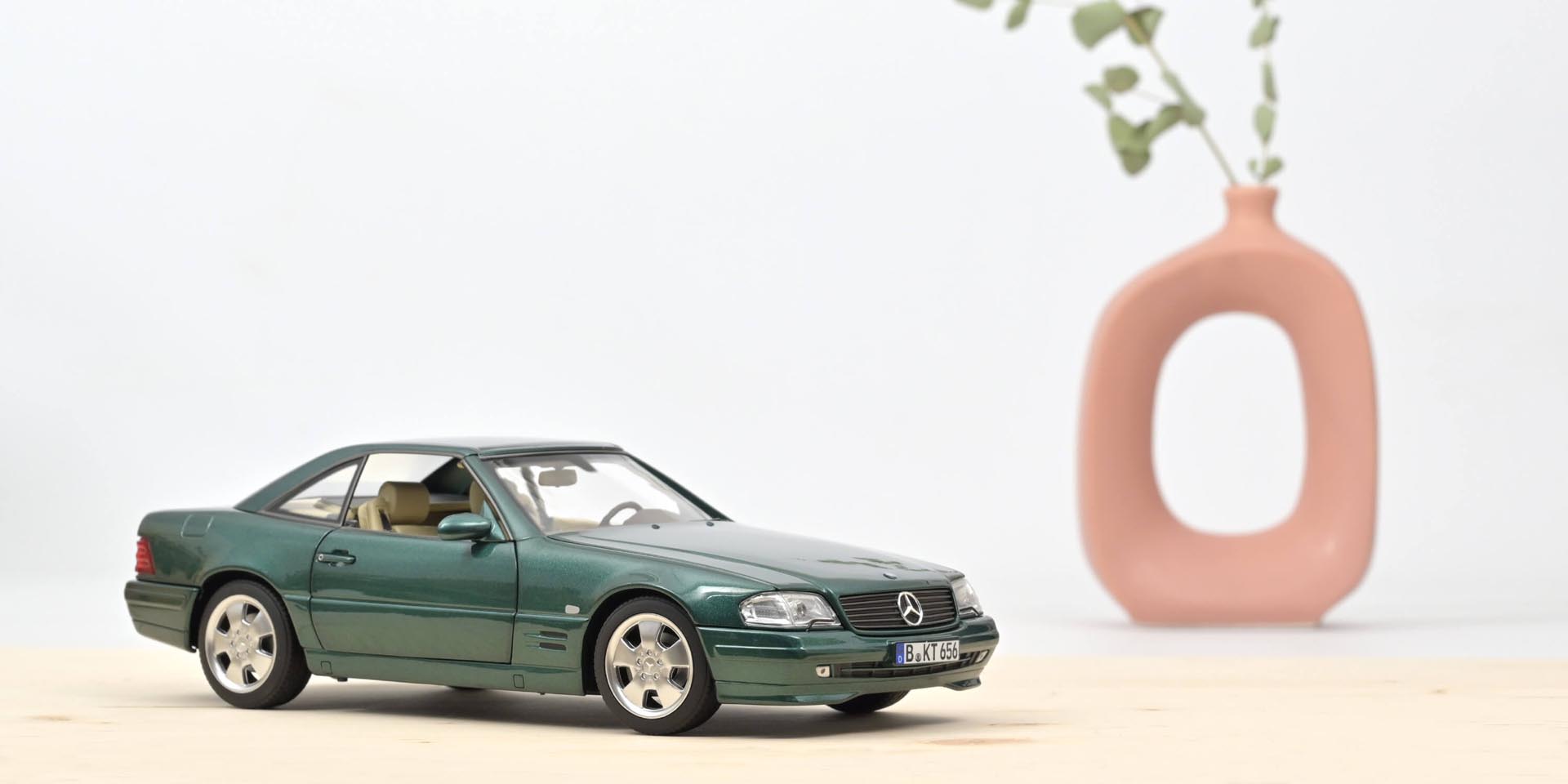 Norev 183753 MB SL500 Roadster grün-met. 1999