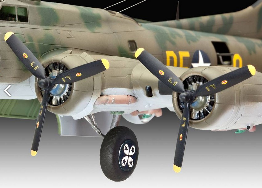 Revell 04279 Boeing B-17F Memphis Belle