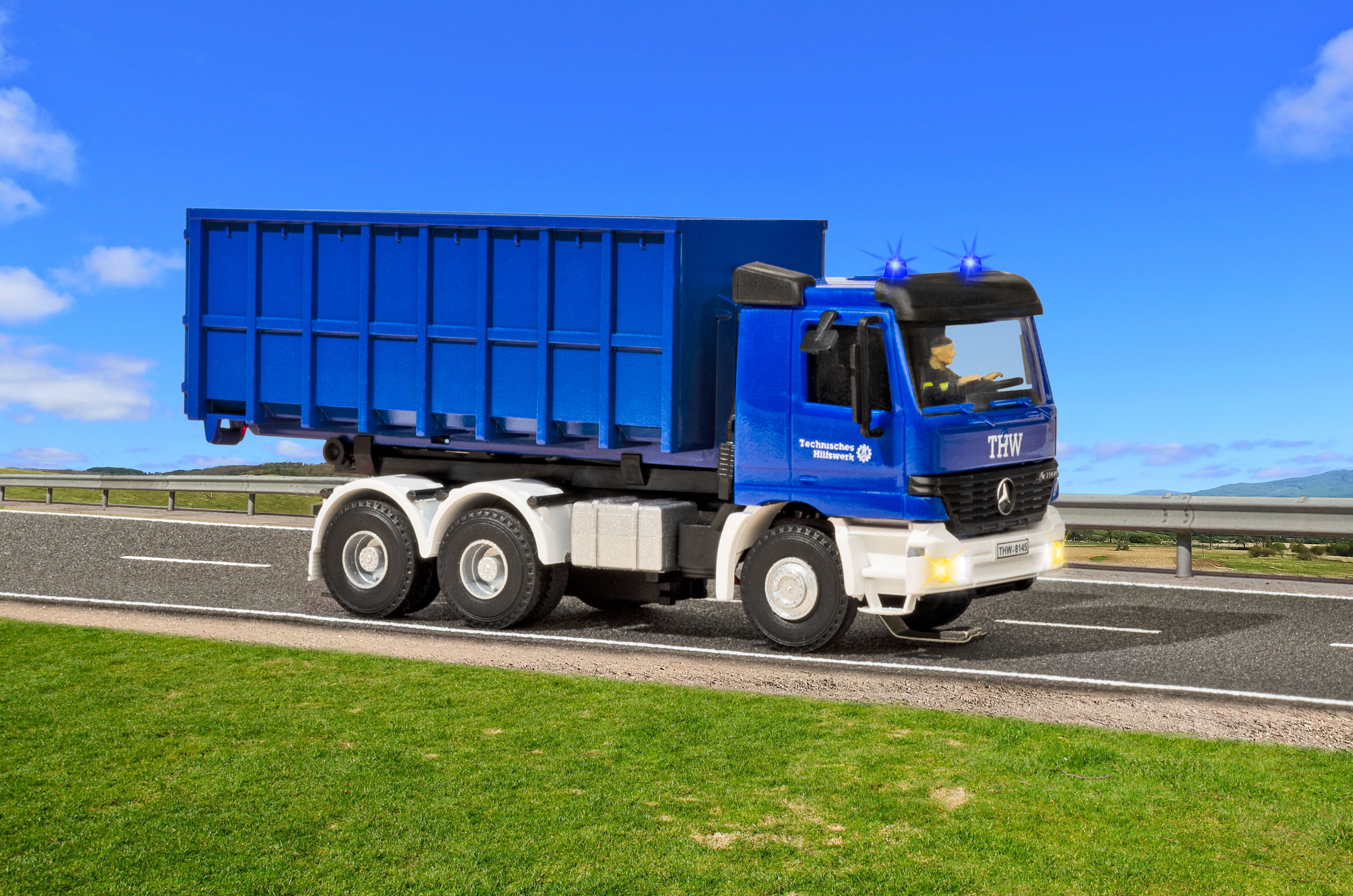 Viessmann 8070 CarMotion: MB Actros Abrollkipper THW