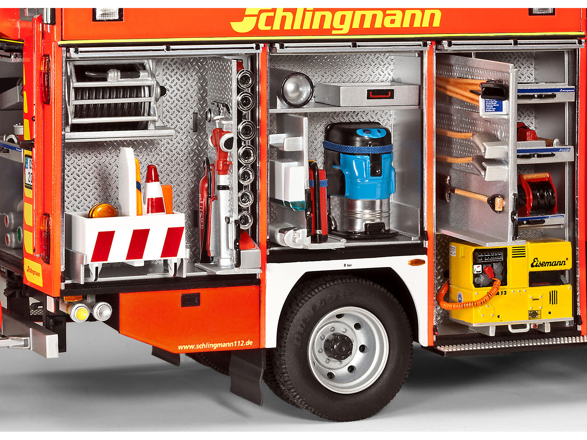 Revell 07404 MB Atego Schlingmann LF 20/16