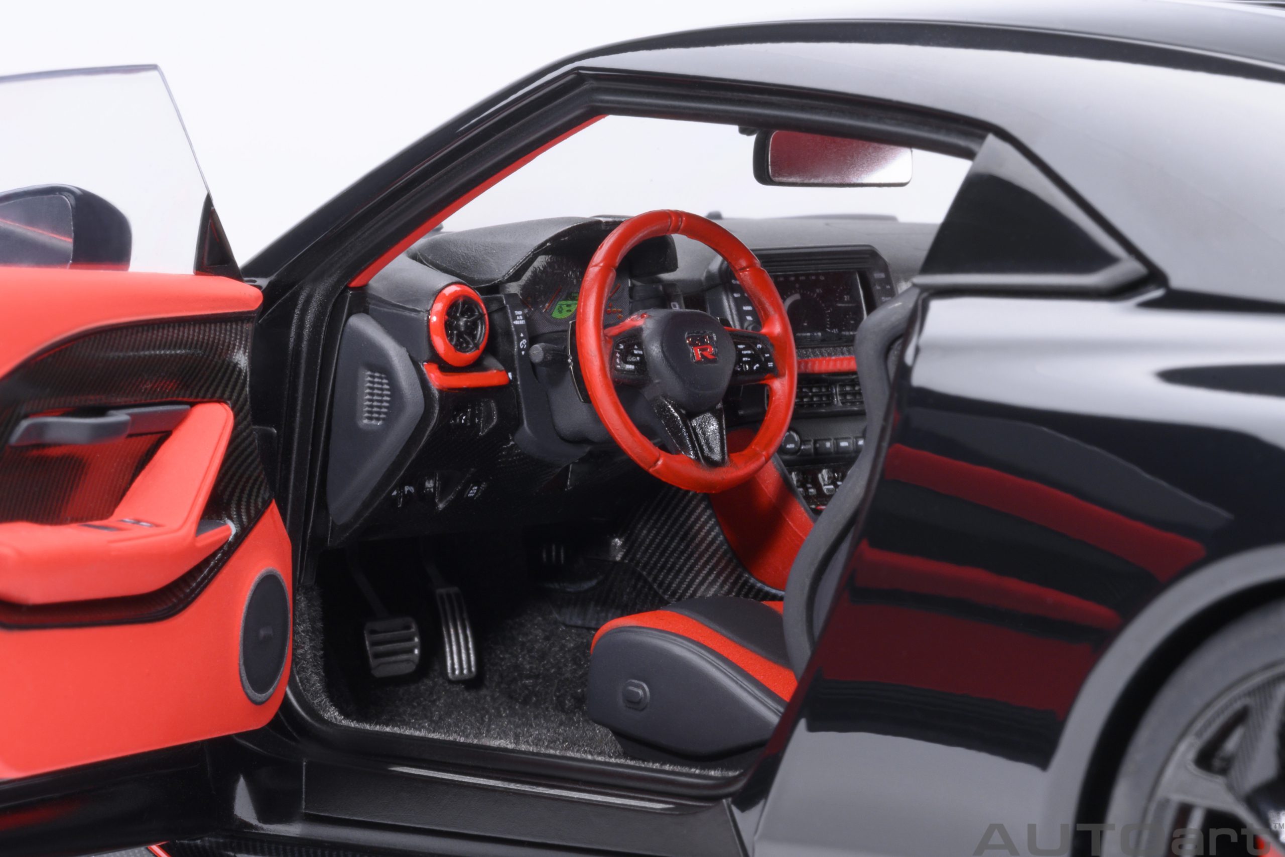 AUTOart 77513 Nissan GT-R50 by Italdesign (Black/Matt)