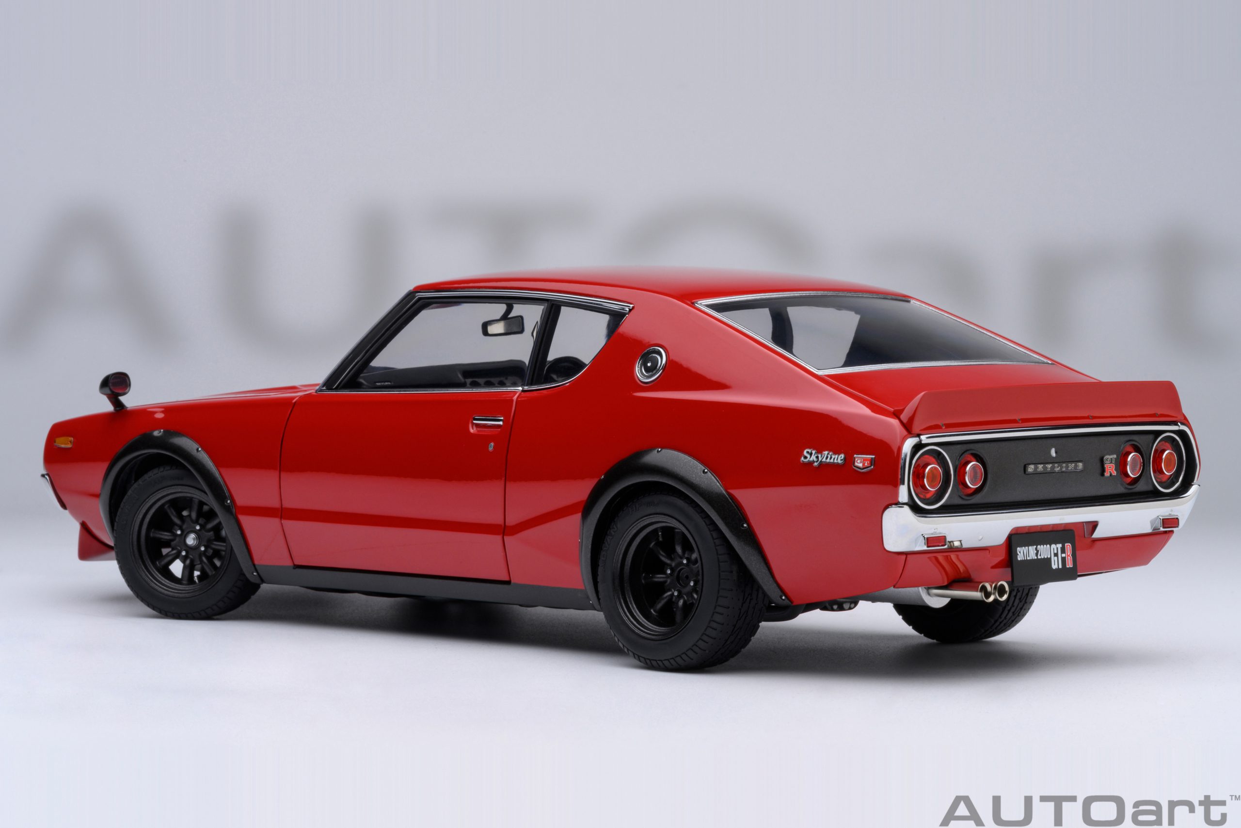 AUTOart 77468 Nissan Skyline 2000 GT-R (KPG110) rot