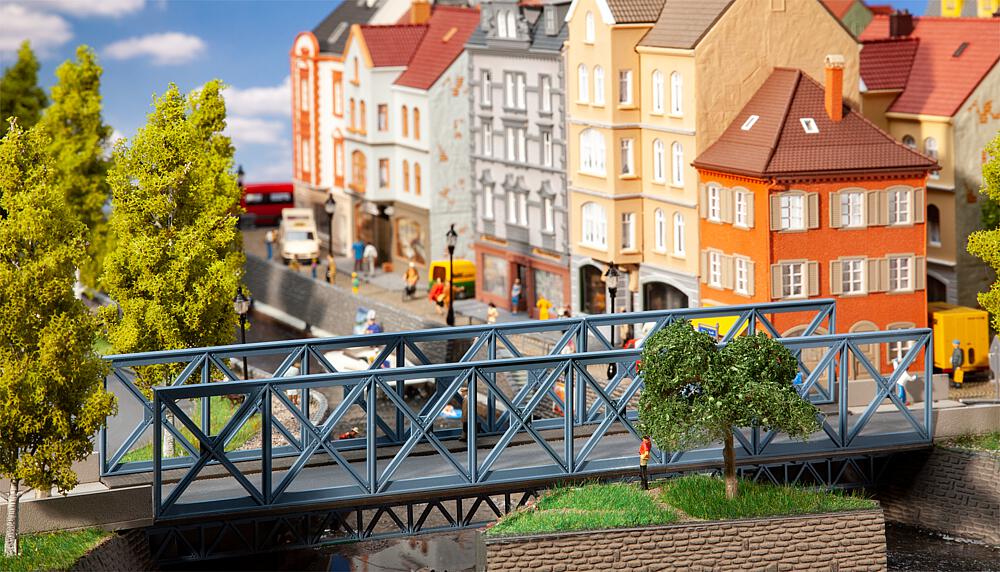 120502 Stahlbrücke