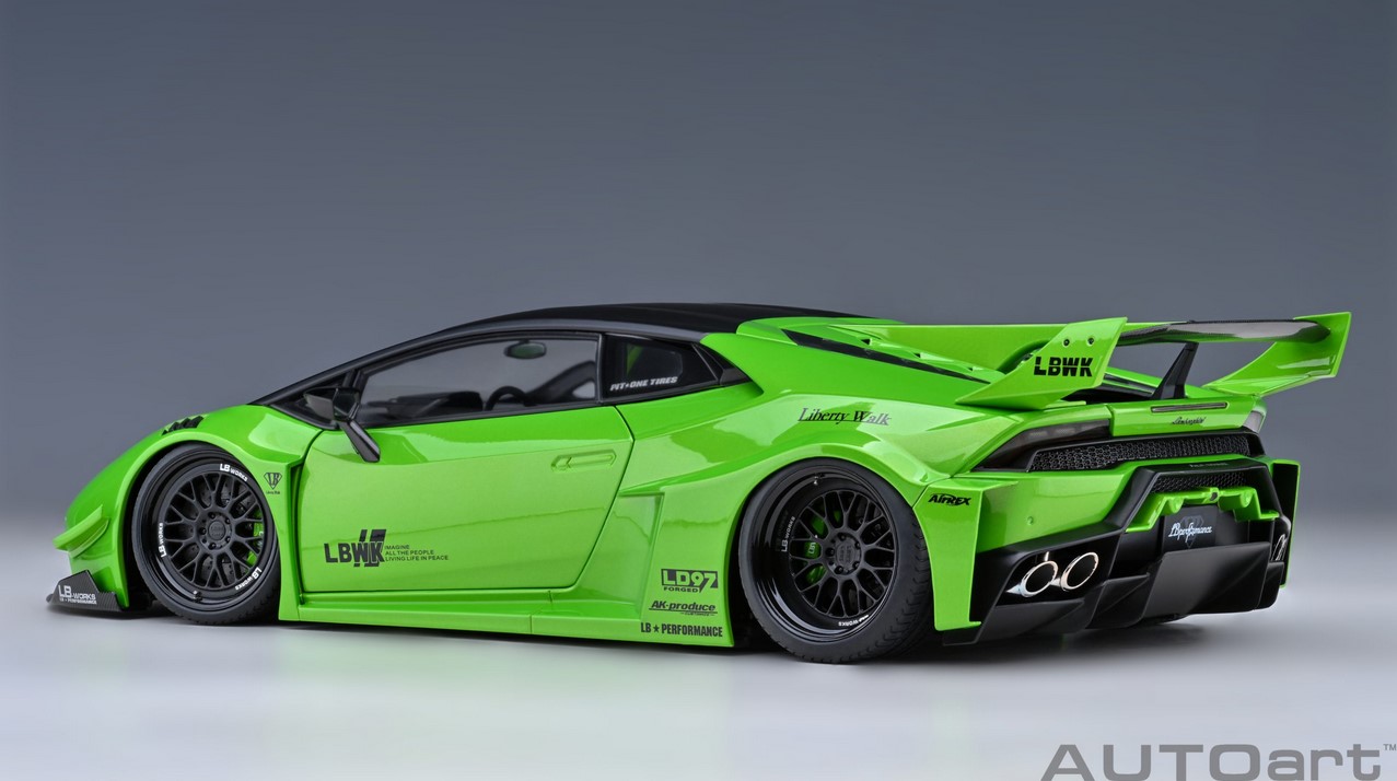 AUTOart 79128 Liberty Walk Huracan GT grün