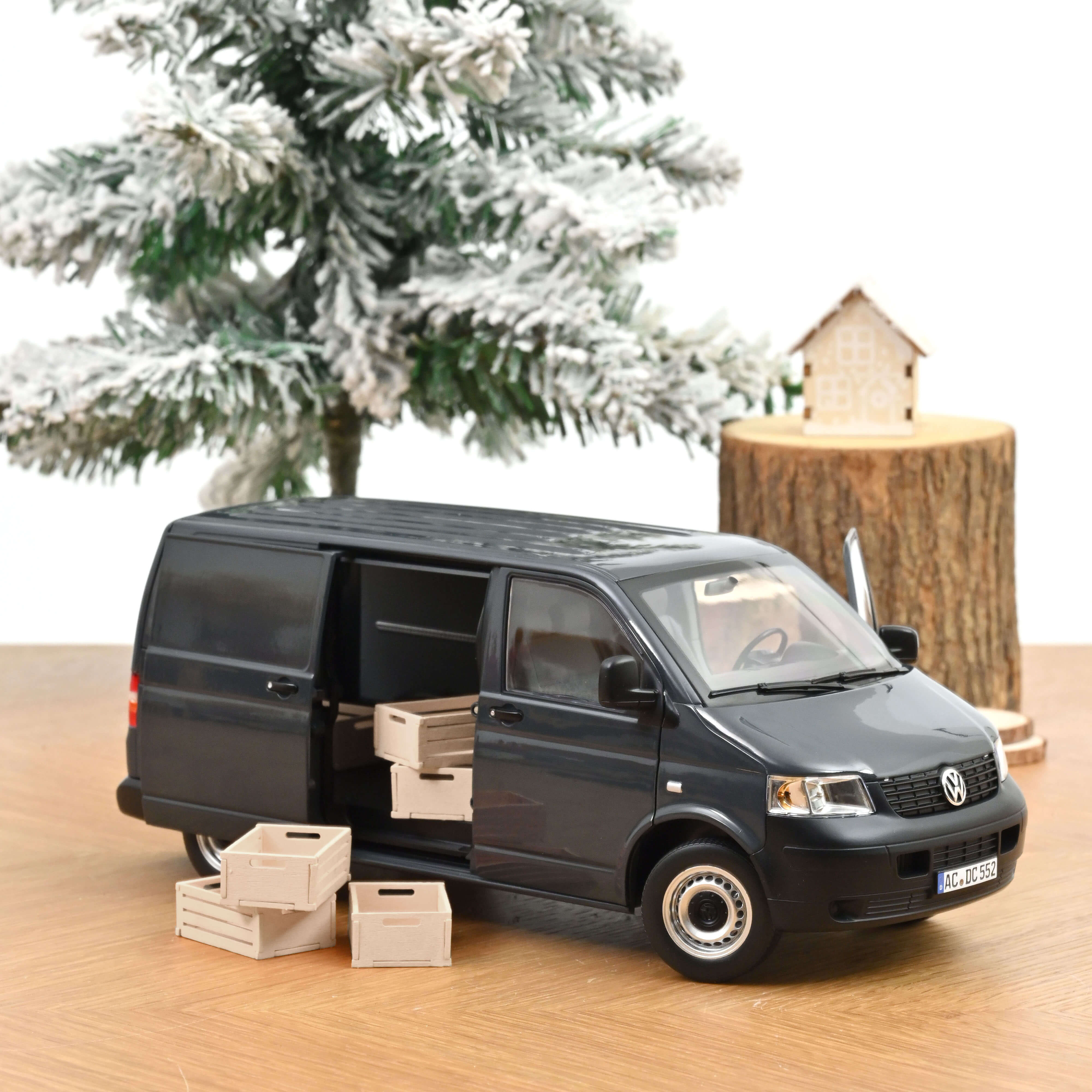 Norev 188616 VW T5 Kasten grau (2003)