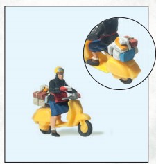 Preiser 28249 Postbotin auf Roller