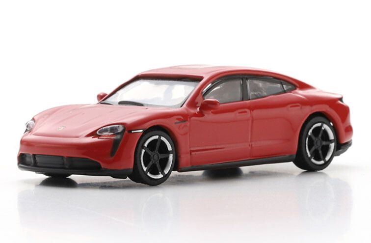 S87U00066 Porsche Taycan Turbo S rot