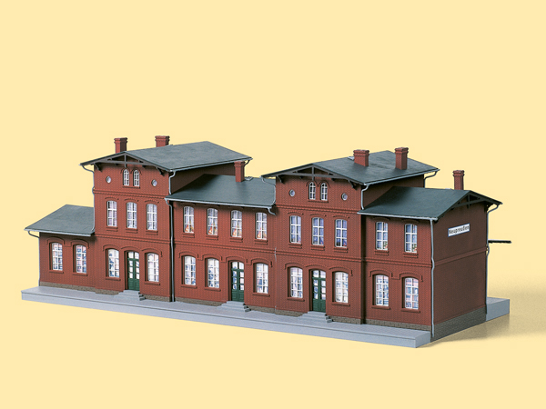 11380 Bahnhof Neupreußen