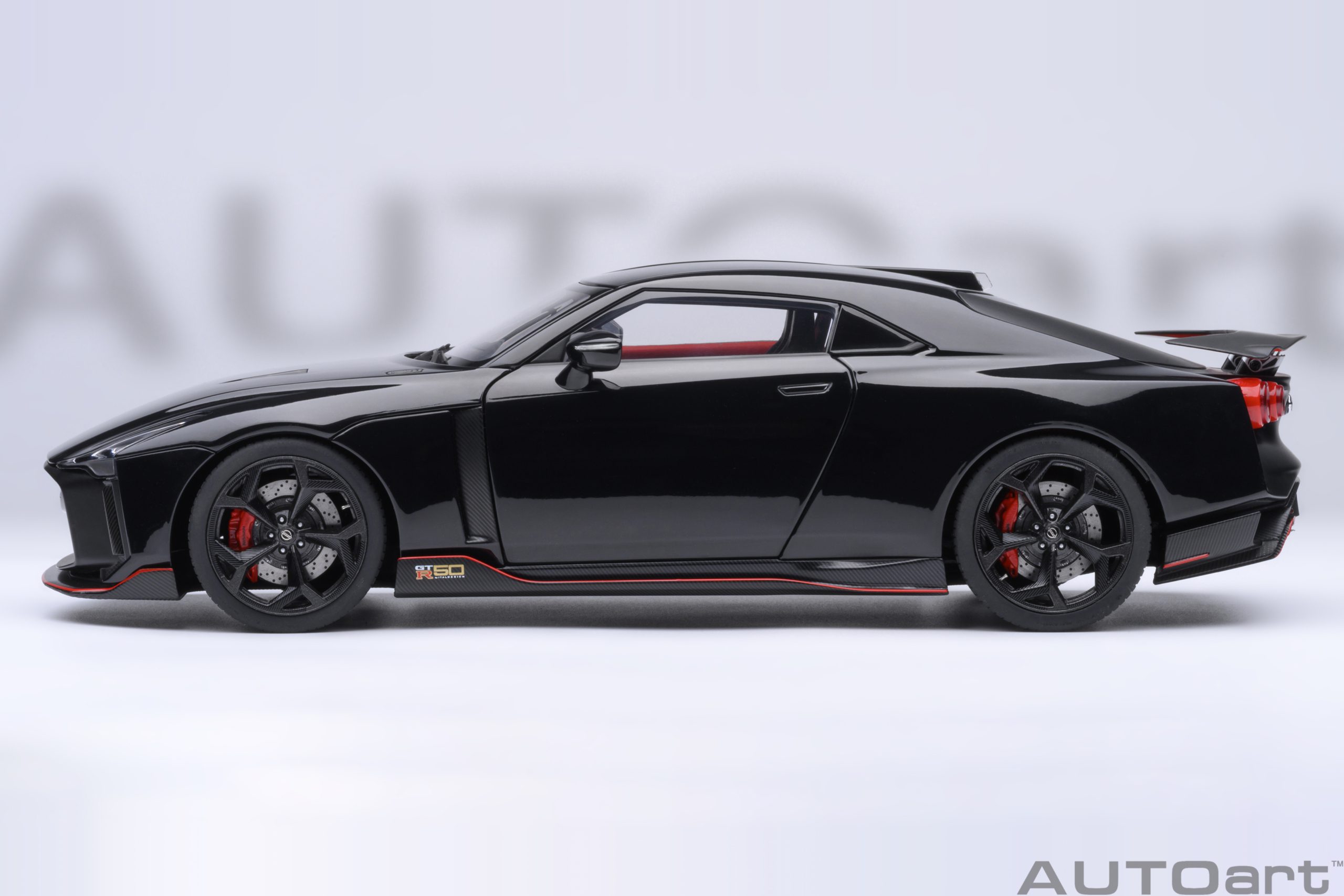 AUTOart 77513 Nissan GT-R50 by Italdesign (Black/Matt)