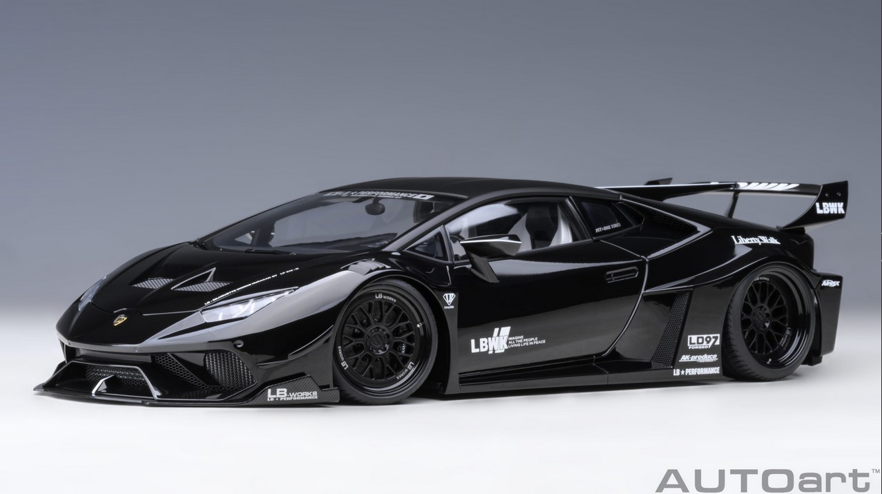 79129 Liberty Walk Huracan GT schwarz