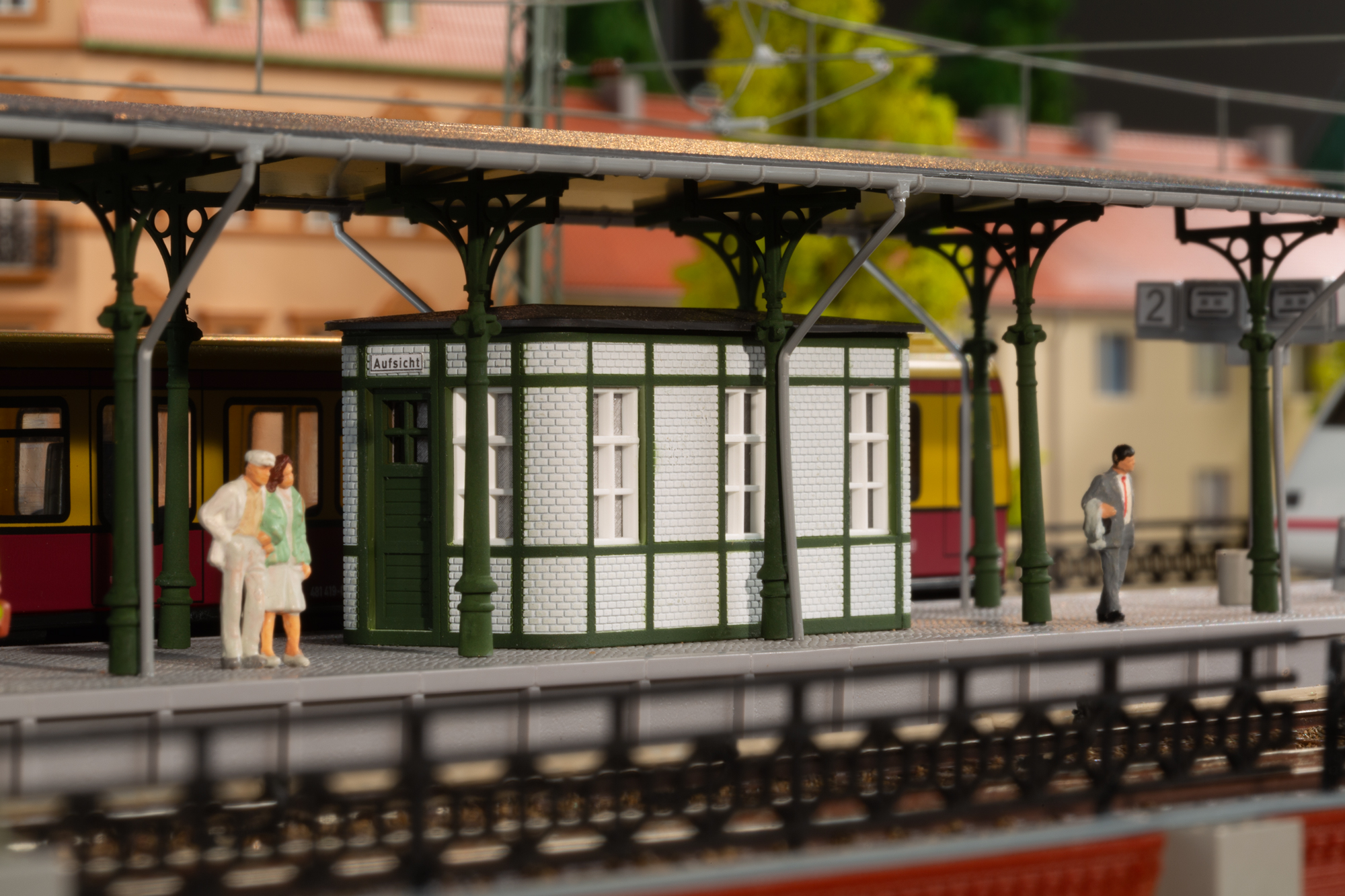 13356 S-Bahn Bahnsteigausstattung