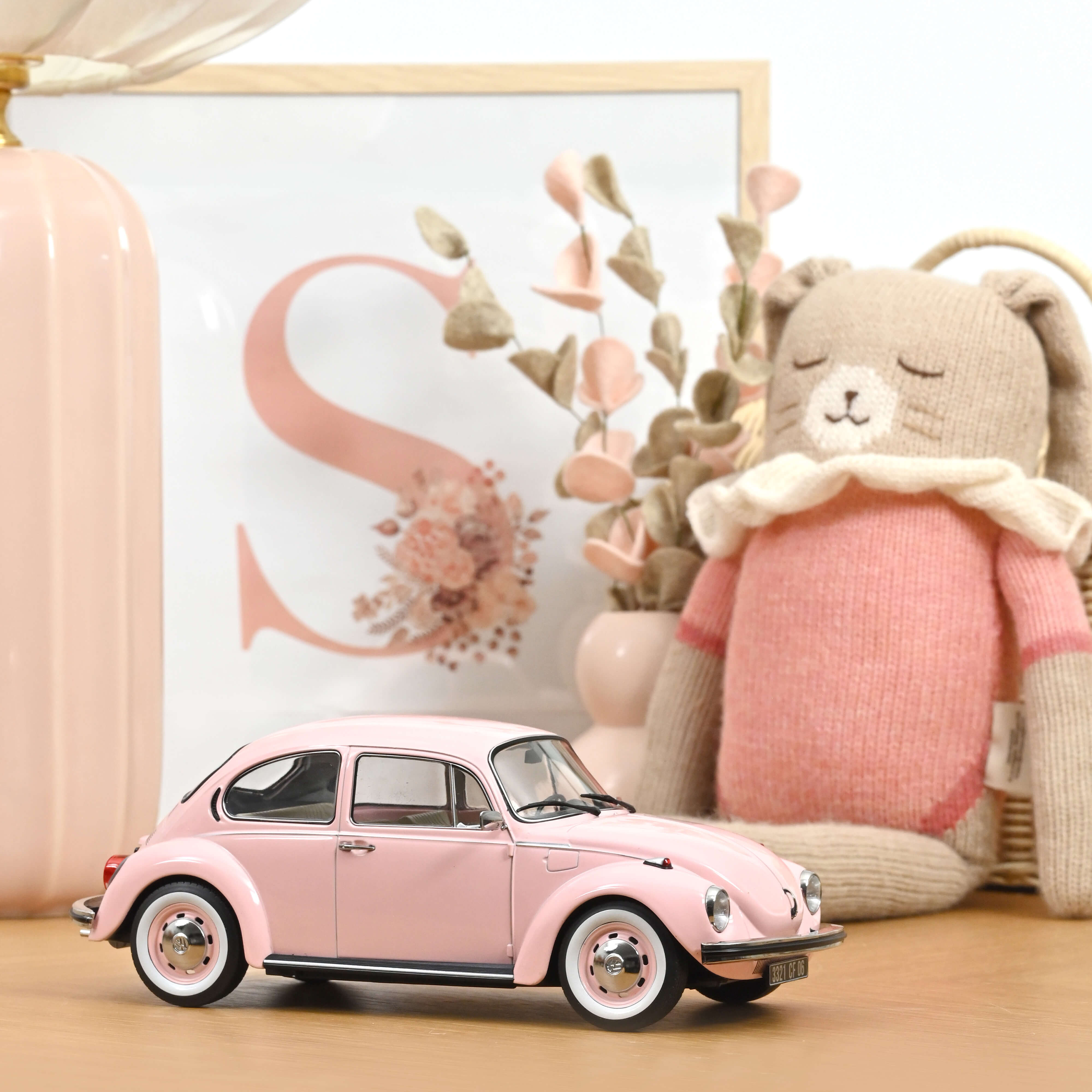 188677 VW 1303 Pastel Pink (1973)