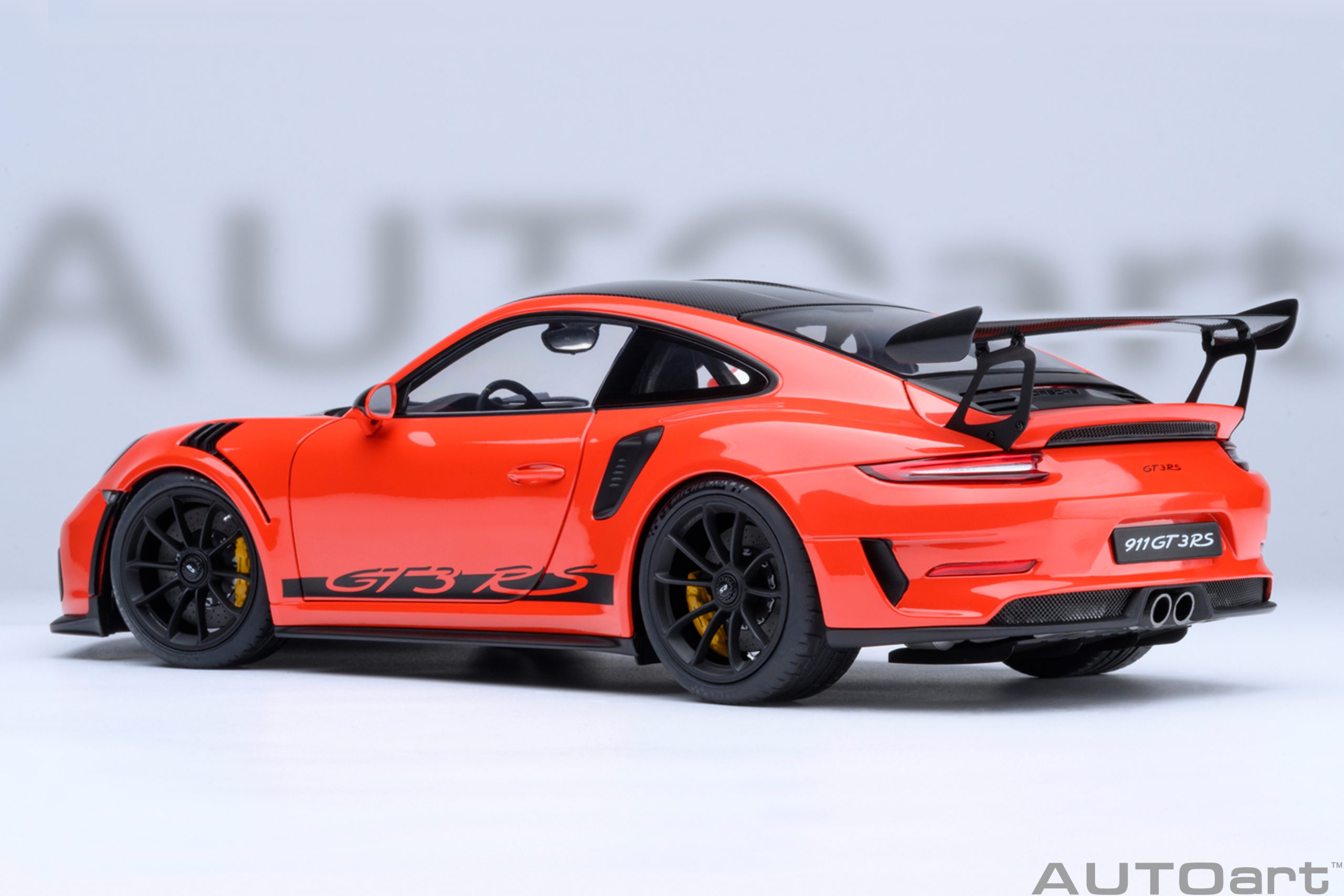 AUTOart 78177 Porsche 911 (991.2) GT3 RS lava orange