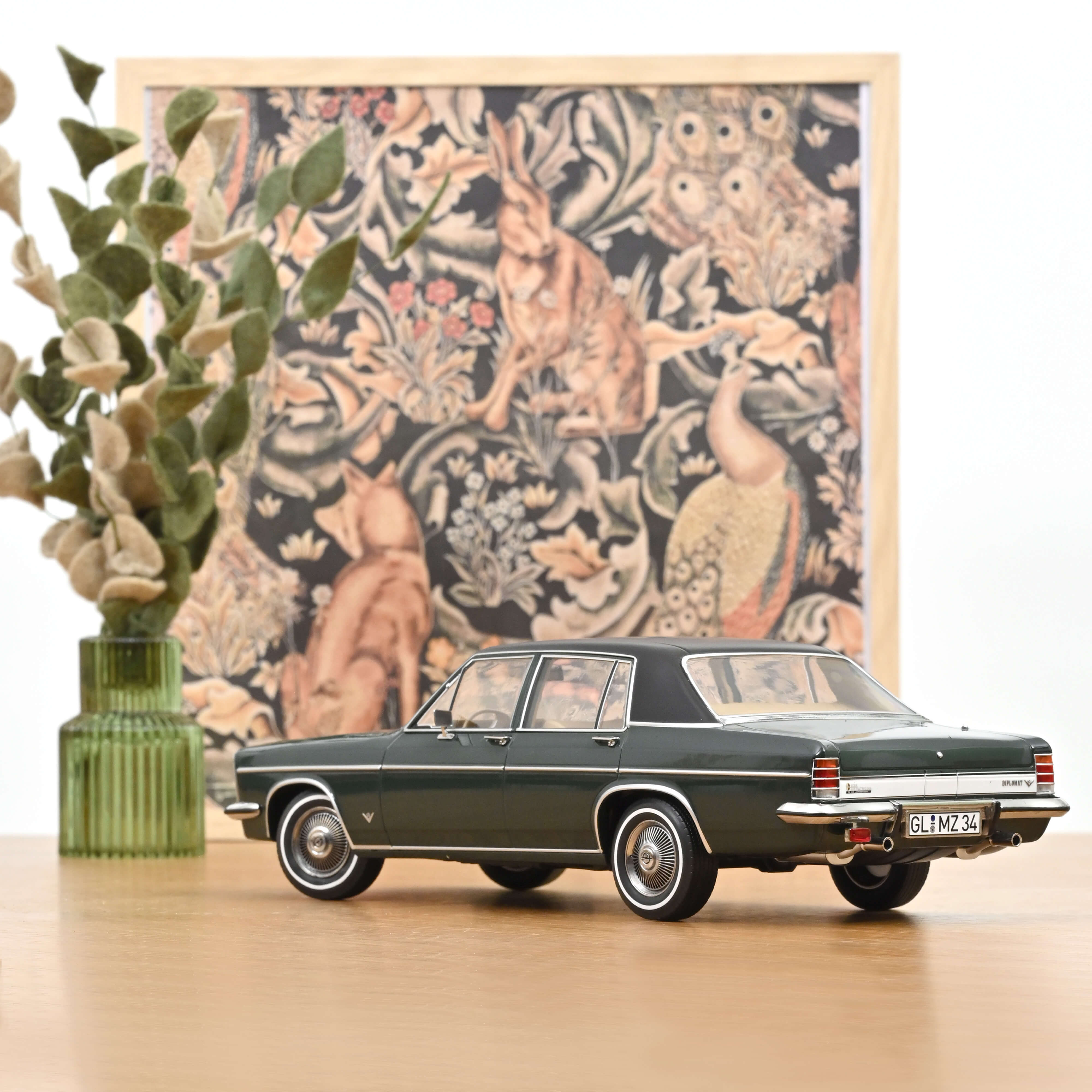 Norev 183690 Opel Diplomat V8 cedar green (1969)