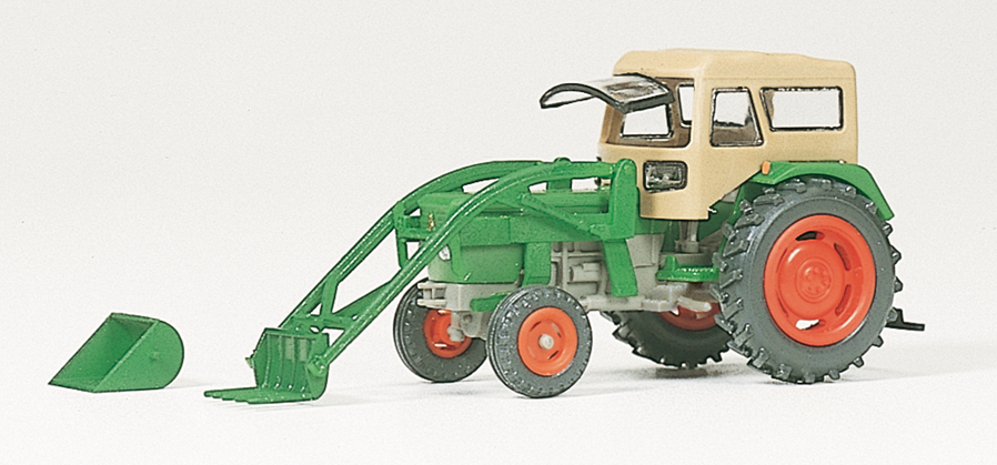 17923 Ackerschlepper DEUTZ D 6206. Mit BAAS-