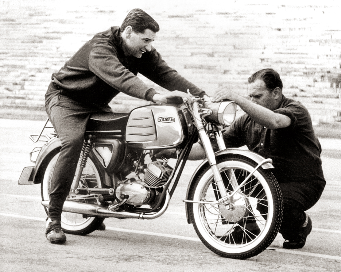 Podszun 1056 Jahrbuch Motorräder 2023
