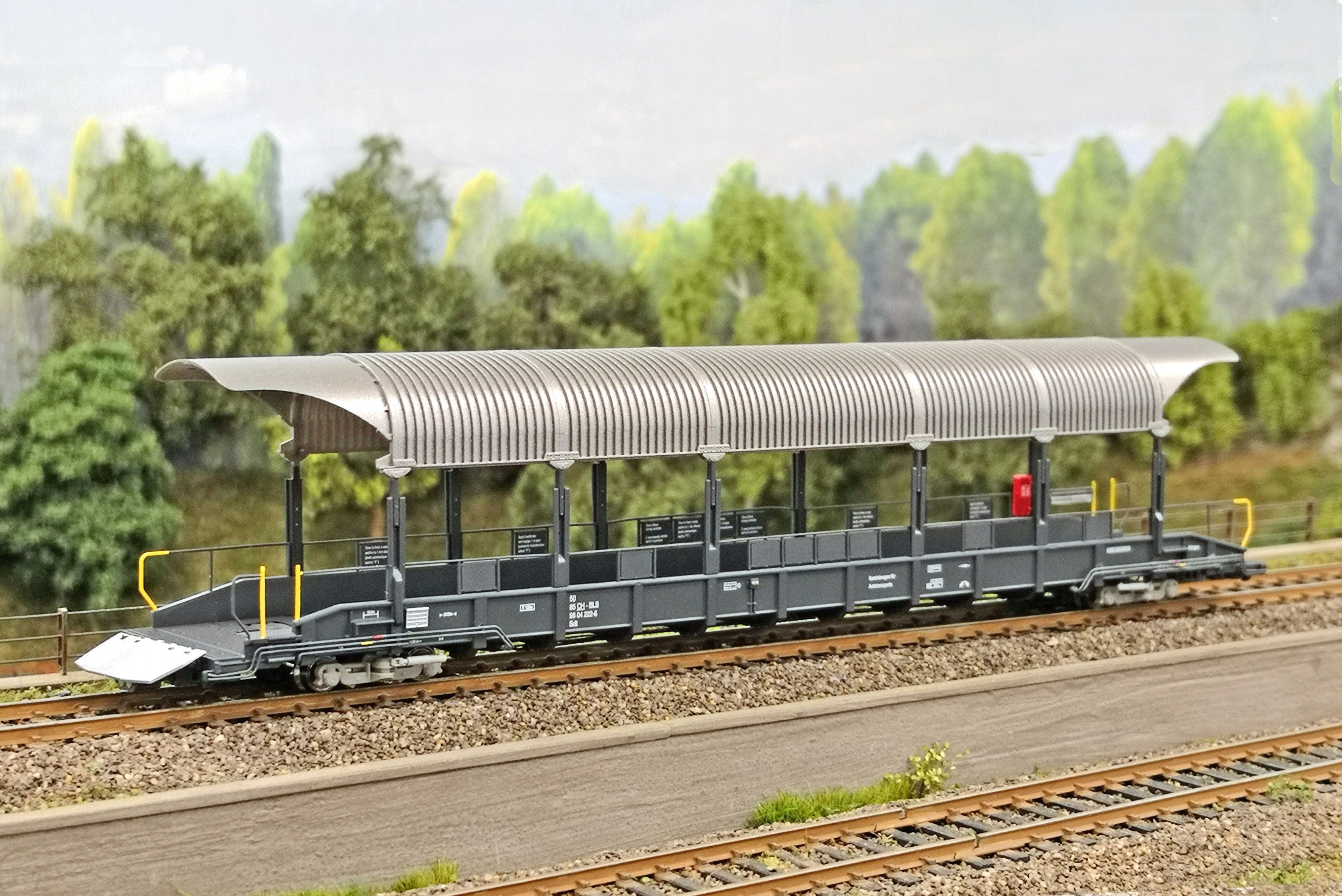 NME 538661 BLS Autotransport Mittelwagen Ep.6 AC