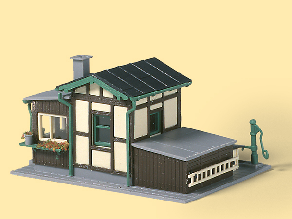 13243 Schrankenwärterhaus