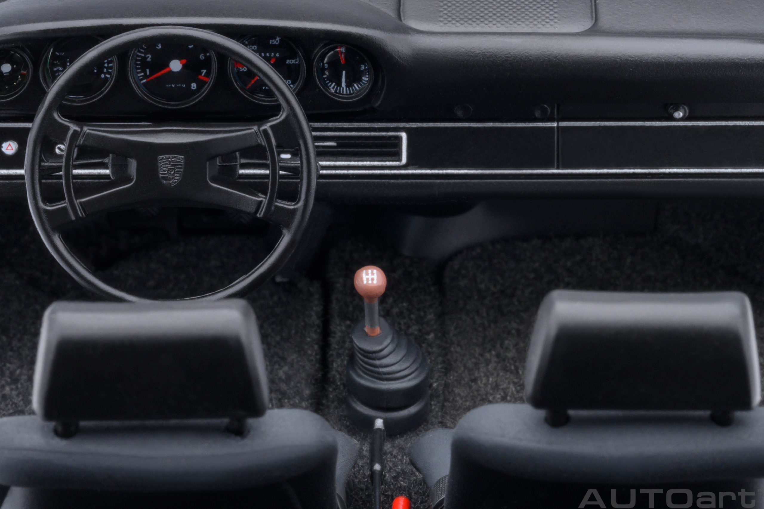 AUTOart 78034 Porsche 911 Carrera RS 2.7 grün (1973)