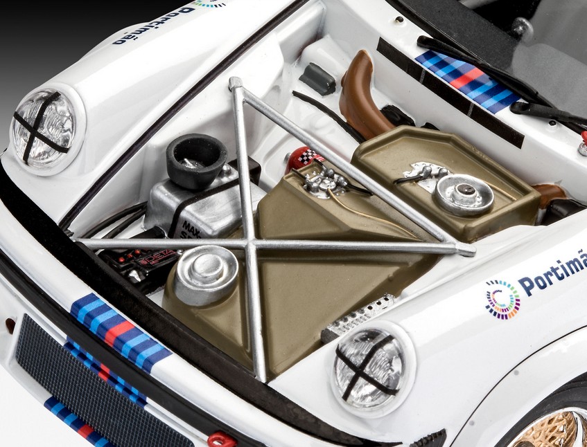 Revell 07685 Porsche 934 RSR Martini