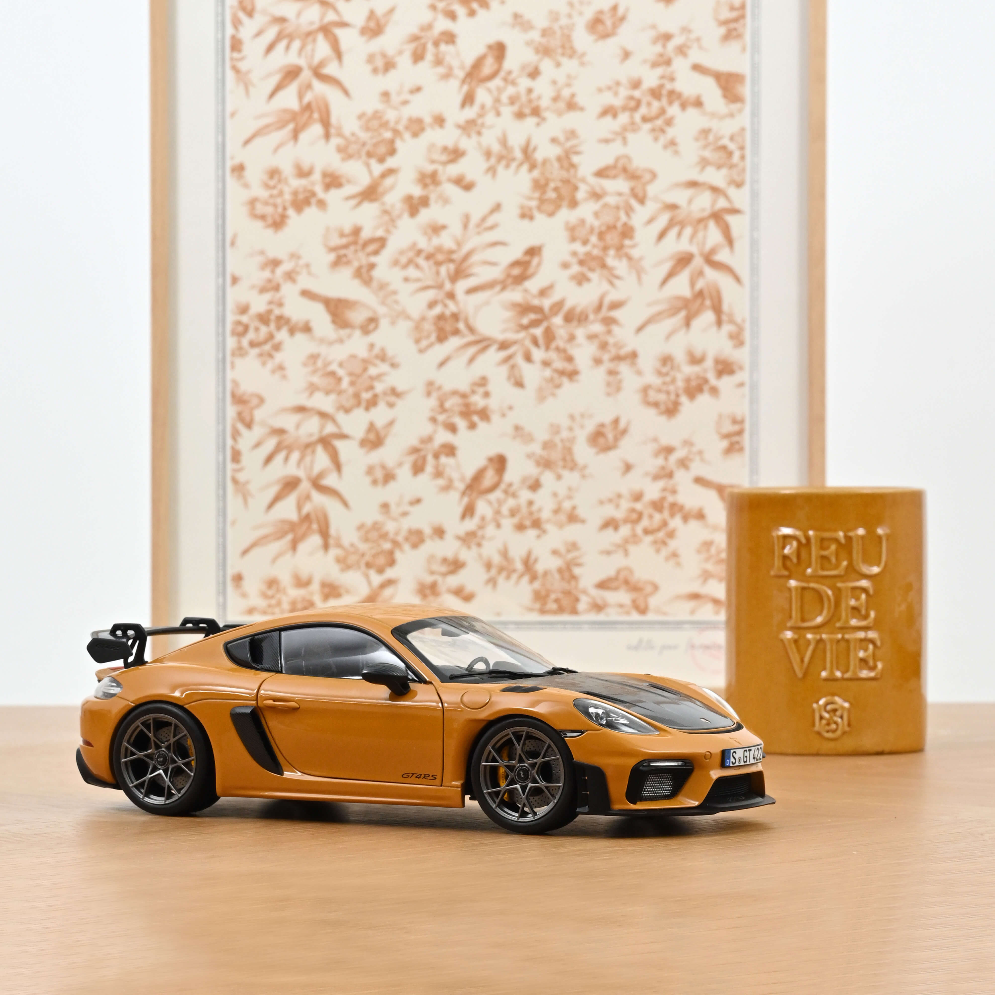187252 Porsche Cayman GT4 RS w/Weissach yellow