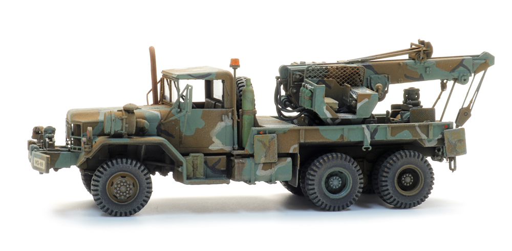 Artitec 6870704 US M813A1 wrecker MERDC
