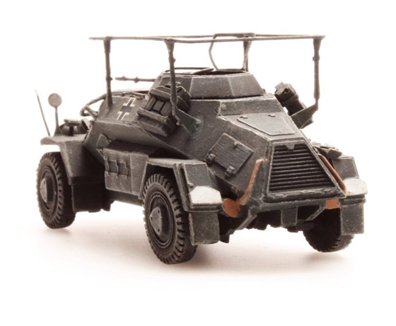 387.106-GR WM Sd. Kfz 223 4-Rad MG34 grau